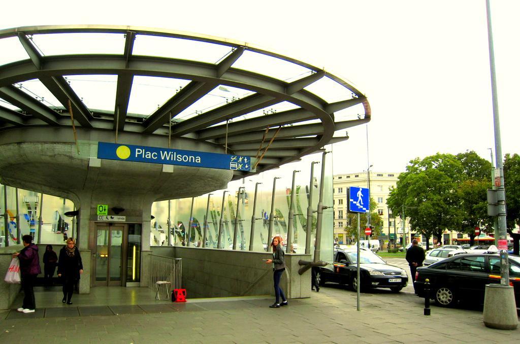 Wilson Apartment Warszawa Exteriör bild